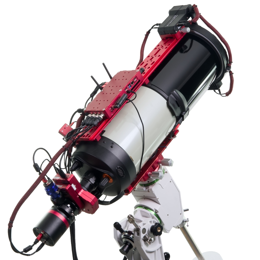 Come fornire un focheggiatore rotante all'EdgeHD 8” con riduttore 0,7x per l'astrofotografia del profondo cielo